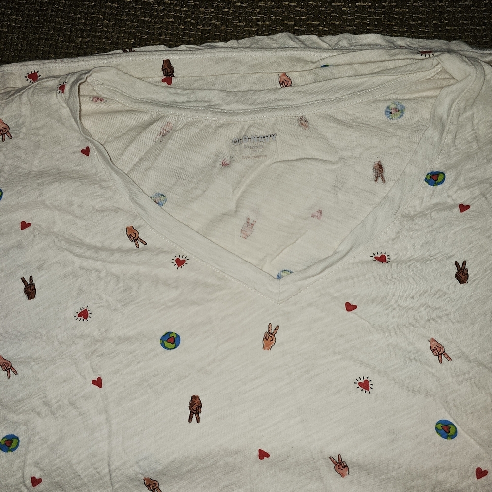 Plus size closet clean out. Pet and smoke-free home.